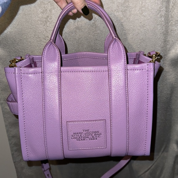 Marc Jacob’s tote bag discontinued regal orchid - Picture 2 of 6